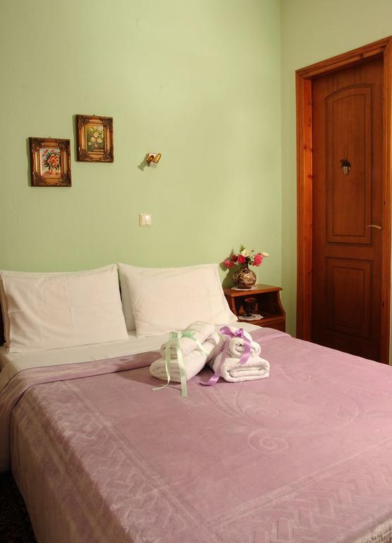 Chrysoula'S Guests Hotel Янина Екстериор снимка